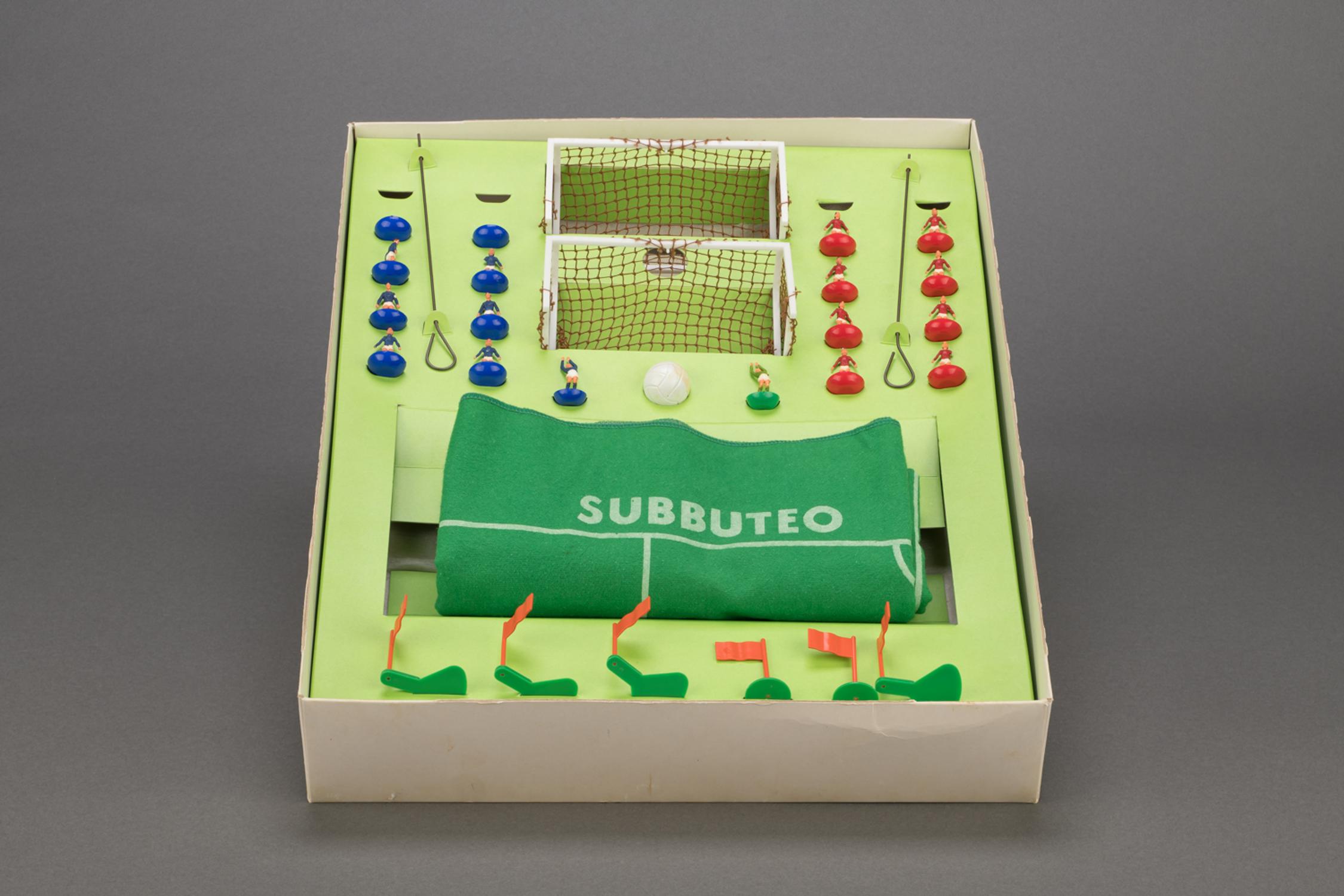 Jeu Subbuteo Football De Table - Équipe Du Cameroun, Modèle 63000, Occasion, Pour Collectionneurs !