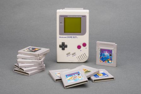 Console de jeux vidéo portable Game Boy, Nintendo, 1989